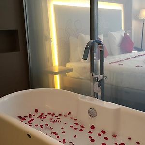 Executive King Suite